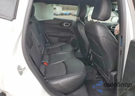 2026 Jeep Compass Latitude z USA, uszkodzony, nr VIN 3C4NJDBN4TT158707